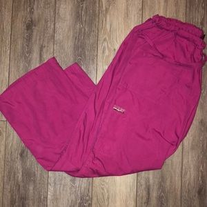 ❄️ Butter-Soft Scrub Pants